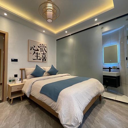 Yifangyan - Tingyuan Qingshe Hostel Fenghuang Esterno foto