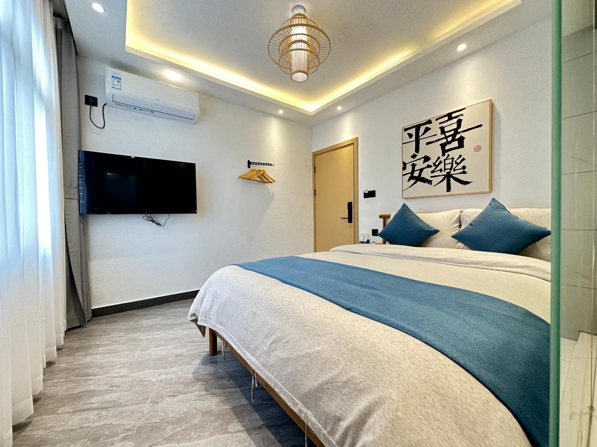 Yifangyan - Tingyuan Qingshe Hostel Fenghuang Esterno foto
