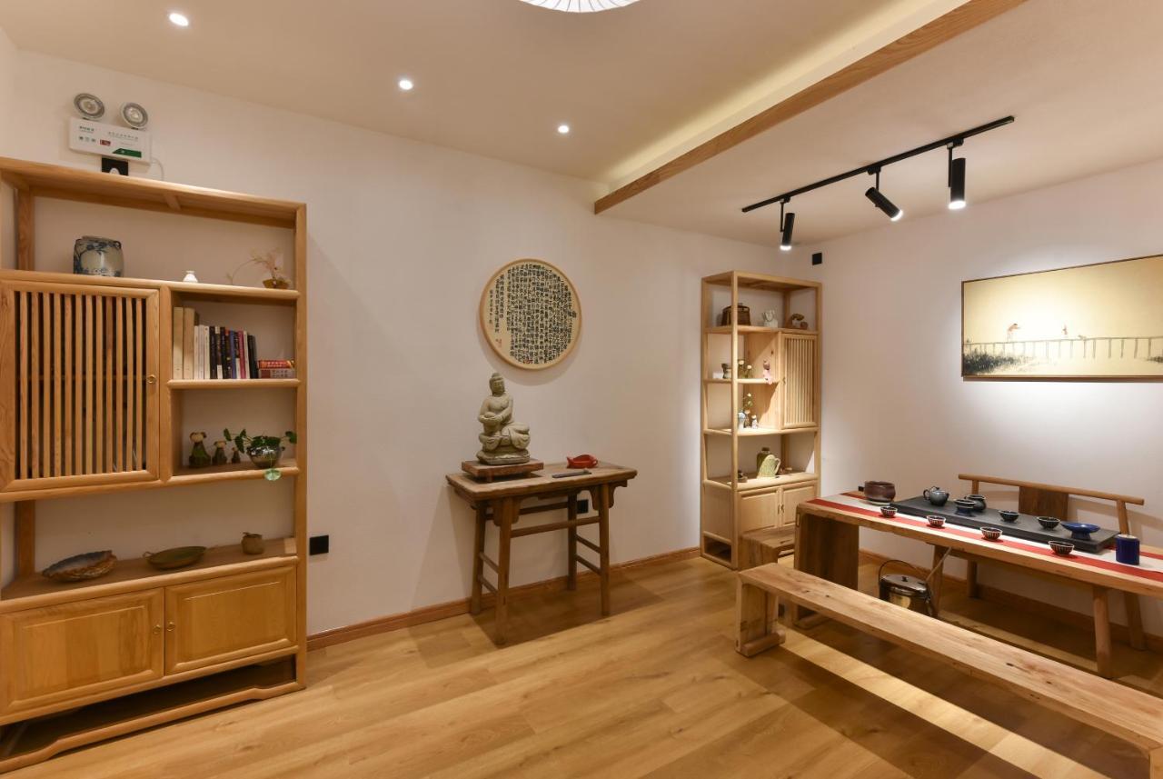 Yifangyan - Tingyuan Qingshe Hostel Fenghuang Esterno foto